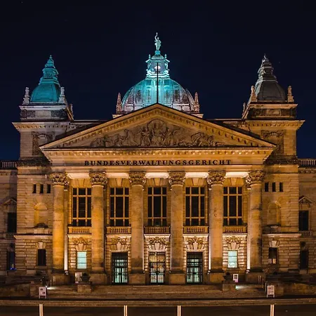 Apartamento Little - Ruhig & Im Zentrum Gelegen- Perfekt Fuer Solo Reisende, Paare Oder Businessgaeste *