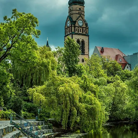 Apartamento Little - Ruhig & Im Zentrum Gelegen- Perfekt Fuer Solo Reisende, Paare Oder Businessgaeste *